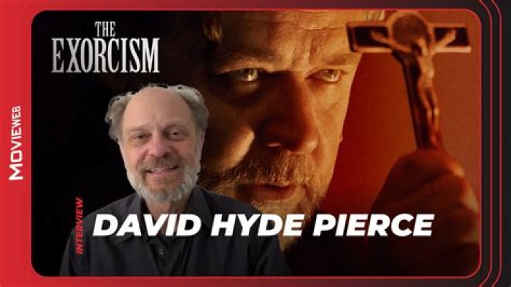 David Hyde Pierce Height, Weight, Net Worth, Age, Birthday, Wikipedia, Who, Instagram, Biography