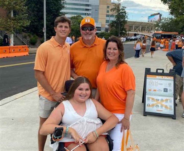 
Drew Beam Sister Carlee Beam, Siblings Parents And Ethnicity 