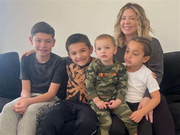 
How Many Kids Does Andrew Whitworth Have? Meet The Player Family 