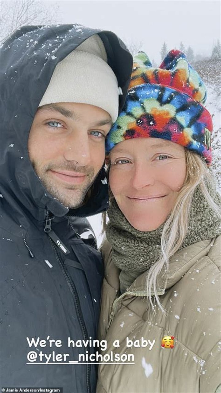 Jamie Anderson And Husband Tyler Nicholson – Their Married Life Details
