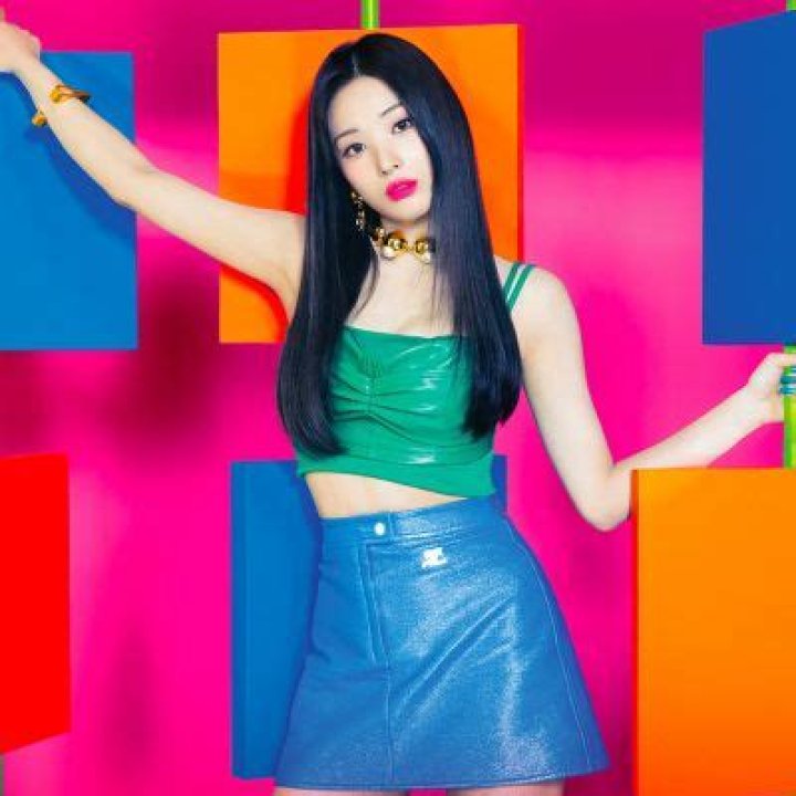 
JYP Entertainment Has Announced Jinni’s Resignation From The Firm And The Group 