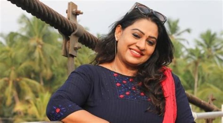 
Lahat Thioune Net Worth, Age, Birthday, Wikipedia, Who, Nationality, Biography 