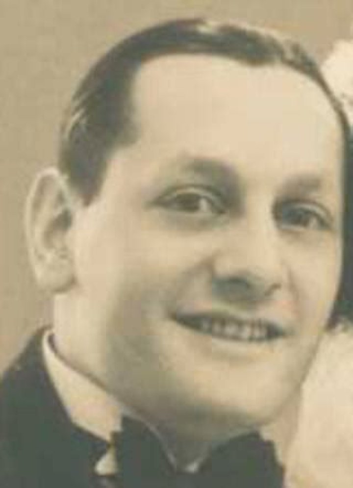 
Maurits Stibbe Age, Birthday, Wikipedia, Who, Nationality, Biography 