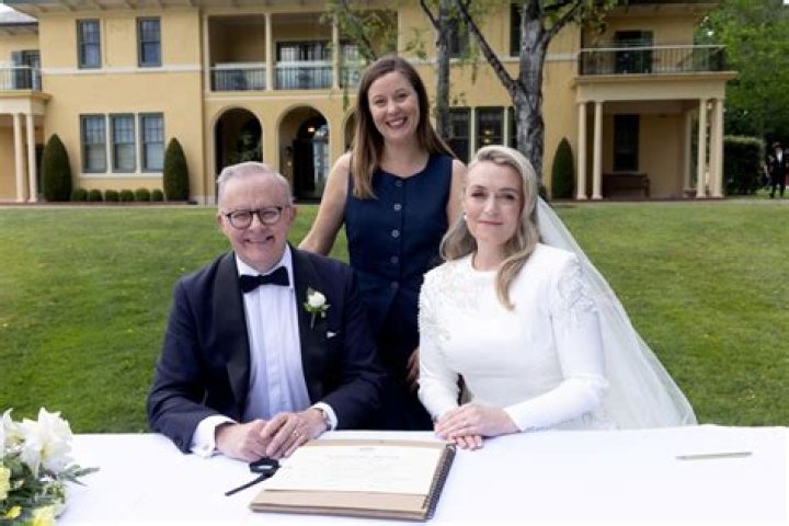 
Meet The First Lady Of Australia Jodie Haydon, What Does Anthony Albanese’s Partner Do For A Living? 