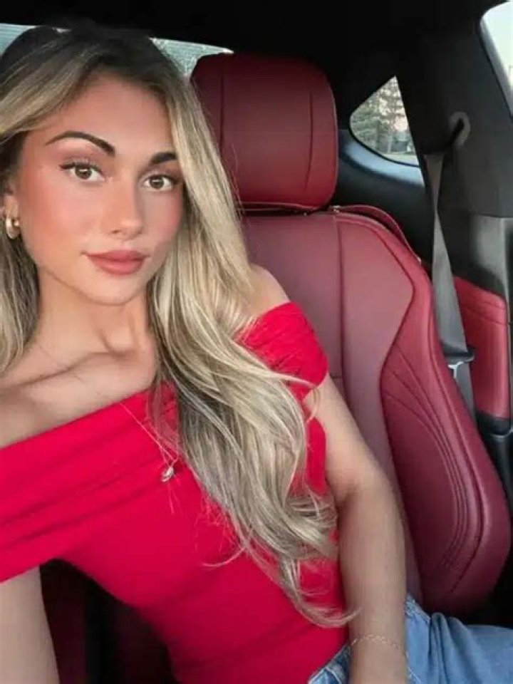 
Nicole Marie – Damnnickii Height, Weight, Net Worth, Age, Wiki, Who, Instagram, Biography 