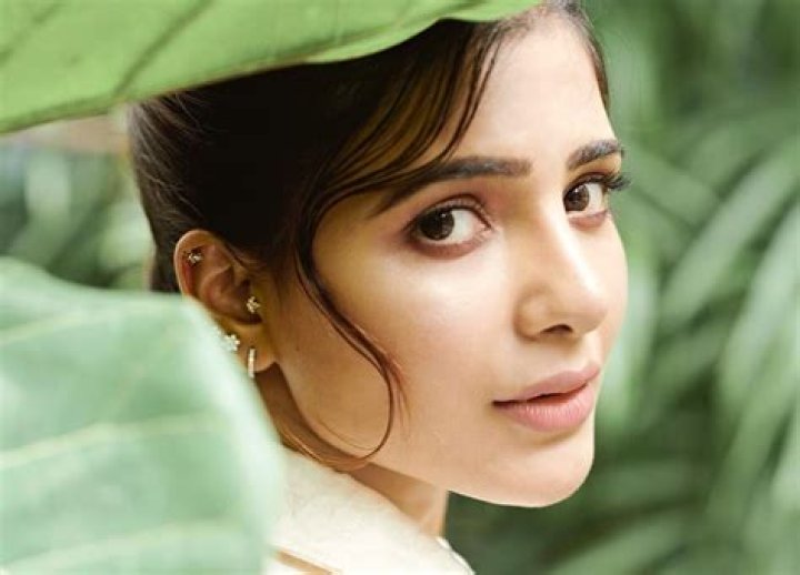 
Samantha Akkineni Height, Weight, Net Worth, Age, Birthday, Wikipedia, Who, Nationality, Biography 