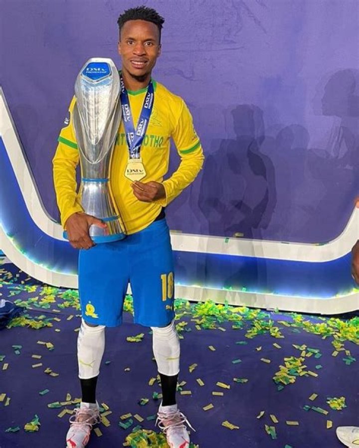 Themba Zwane Height, Weight, Net Worth, Age, Birthday, Wikipedia, Who, Nationality, Biography