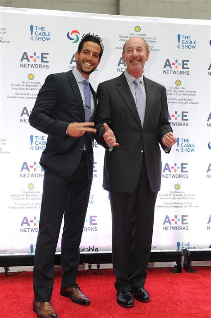 Tony Reali Height, Weight, Net Worth, Age, Birthday, Wikipedia, Who, Nationality, Biography